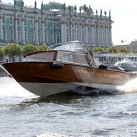 Аренда катера в Санкт-Петербурге Scorpena